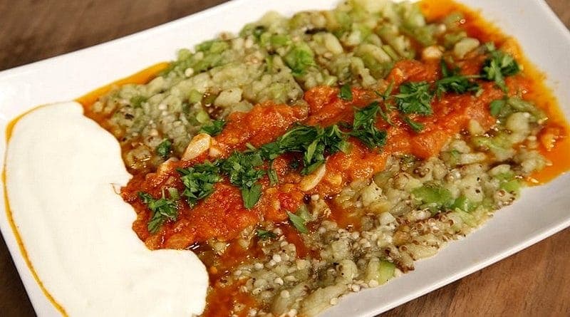 Tabakta mamzana mezesi ve yoğurt